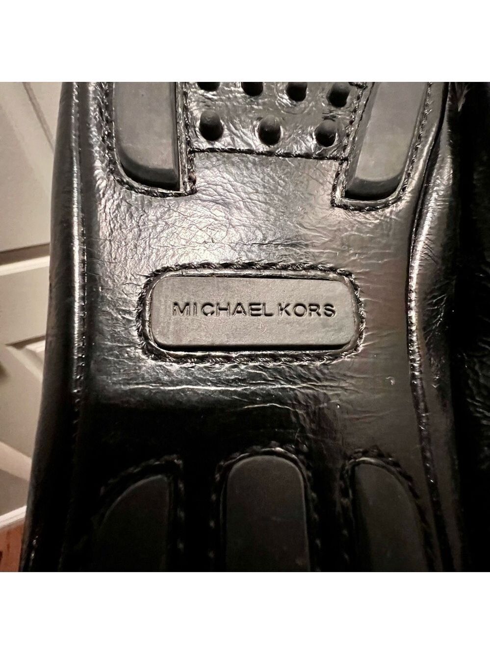 MICHAEL MICHAEL KORS black leather ballet flats. Size 9.5M - Picture 7 of 8